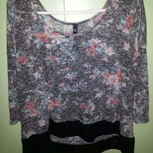 Floral 3/4 Sleeved Shirt