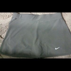 Nike fit dry skort