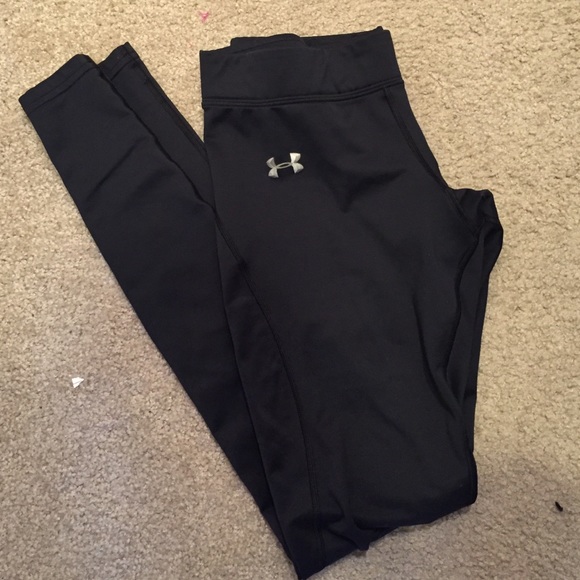 Worn under Armour black leggings