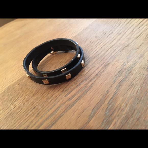 Leather bracelet