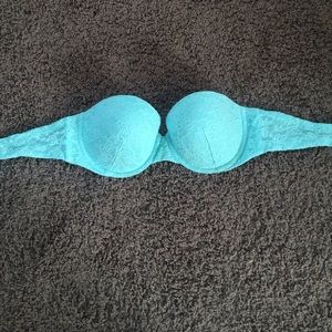 Strapless bra