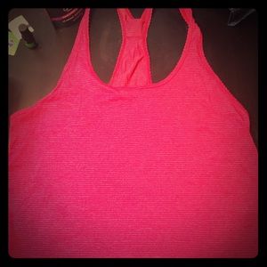 Lulu lemon 105 Singlet in Raspberry