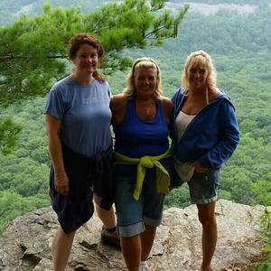 Meet your Posher, Debbie