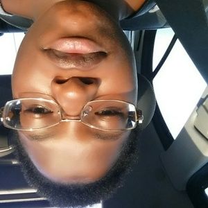 Meet your Posher, Joekara