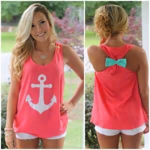 Pink and blue bow anchors tank top- never worn