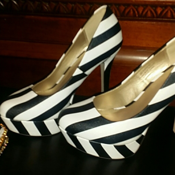 .*SOLD*SOLD* - Picture 2 of 3