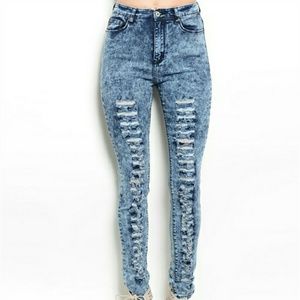 Ripped High acid washed jeans