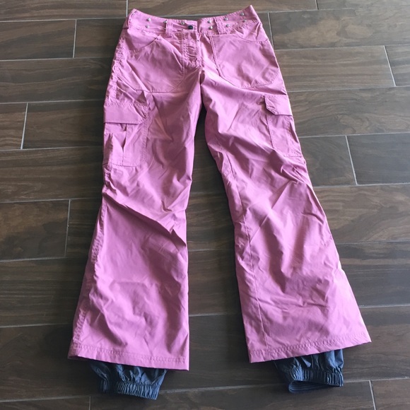 Sessions Pink snowboarding pants.