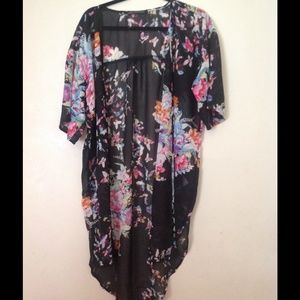 Black Floral Kimono