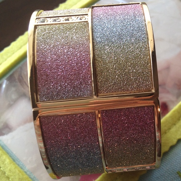 Multicolored bracelet - Picture 3 of 3