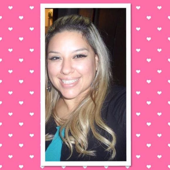 Meet your Posher, Debra