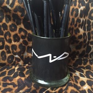 MAC Cosmetics Makeup Brush Holder