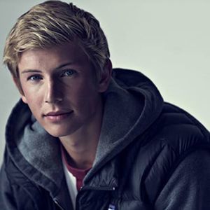 Meet your Posher, Mitchell