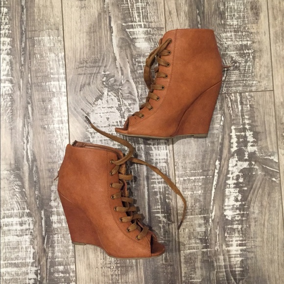 Brown wedges heels