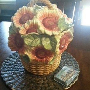 Meet your Posher, Leslie