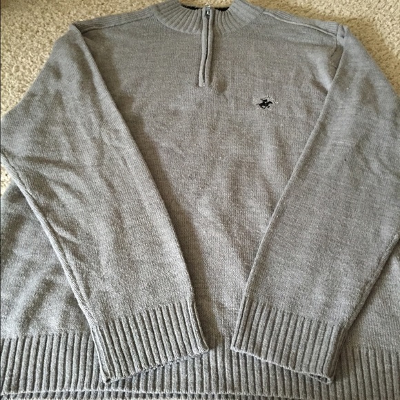 Men's XL half-zip sweater
