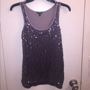 Sequin tank
