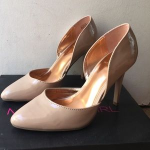 Material Girl size 7