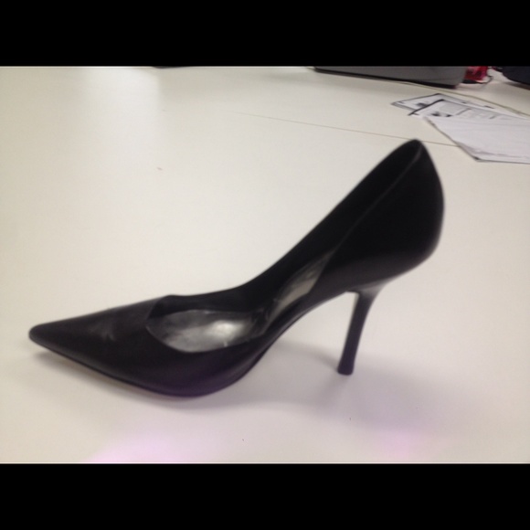 High pointy heels black leather like material