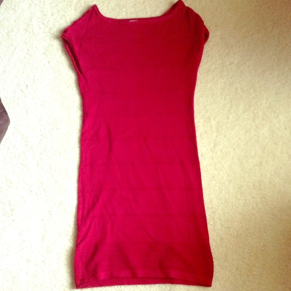 Red dress xs