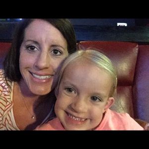 Meet your Posher, Tiffany