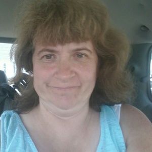 Meet your Posher, Angelia