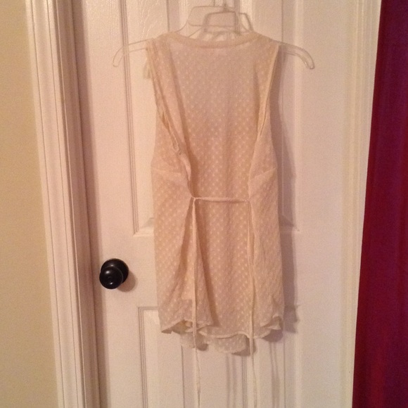 Maternity shirt - Picture 3 of 3