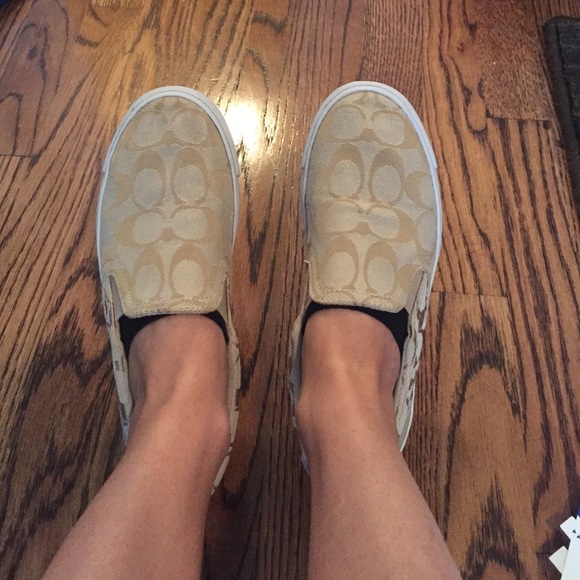 Slip on coach shoes