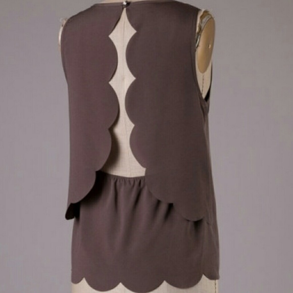 Scalloped top