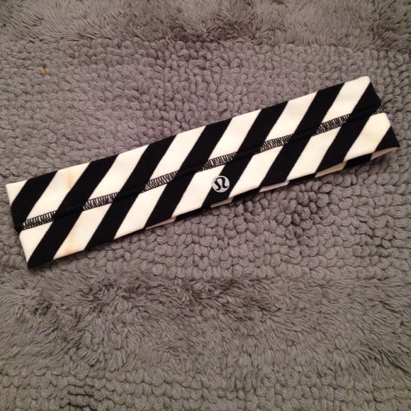 Fly away tamer headband