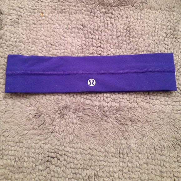 Fly away tamer headband