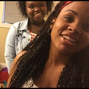 Meet your Posher, Laurissa