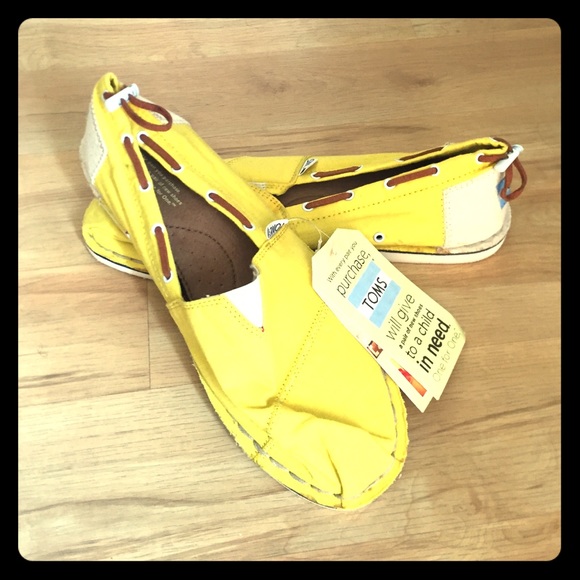 TOMS Shoes - TOMS Casual Loafers