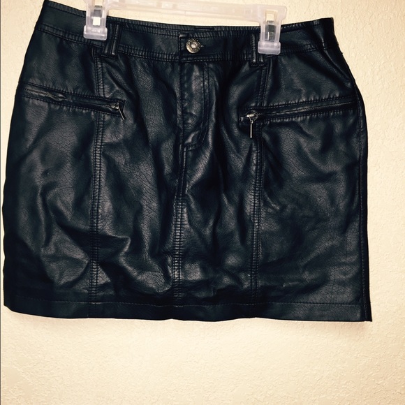 Black leather skirt