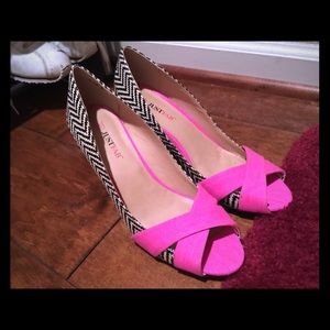 JustFab wedges . Never been used .