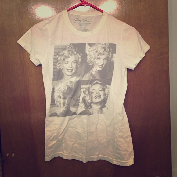 Marilyn Monroe T-shirt