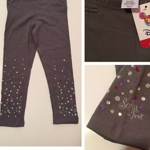 👸👸New grey leggings size 3T 🆕👸👑