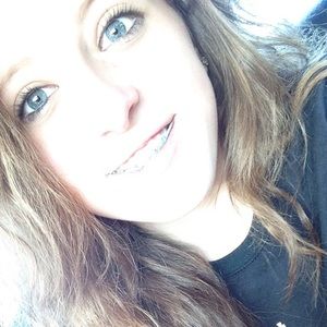 Meet your Posher, Cheyanne