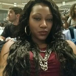 Meet your Posher, Fatia