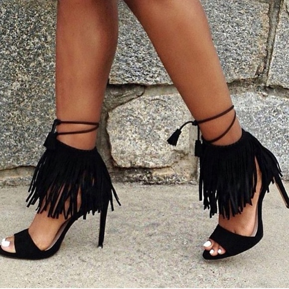 Zara Shoes - Zara fringe heels