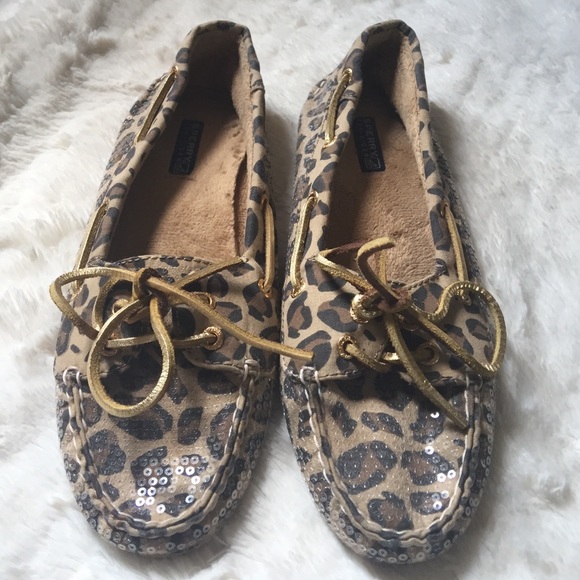 Sperry Top-Sider "Skip Lepard" Sliders Size 8