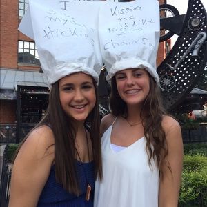 Meet your Posher, Maclane