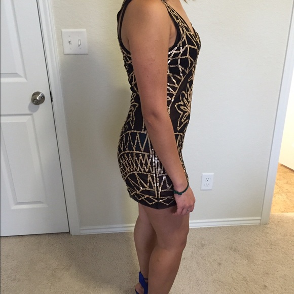 Chelsea & violet beautiful dress/ coverup! - Picture 2 of 2