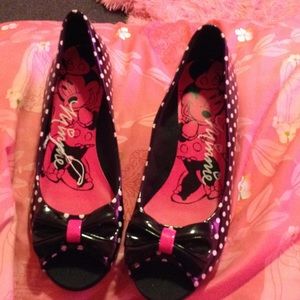 Minnie Mouse glitter polkadot black and pink shoes