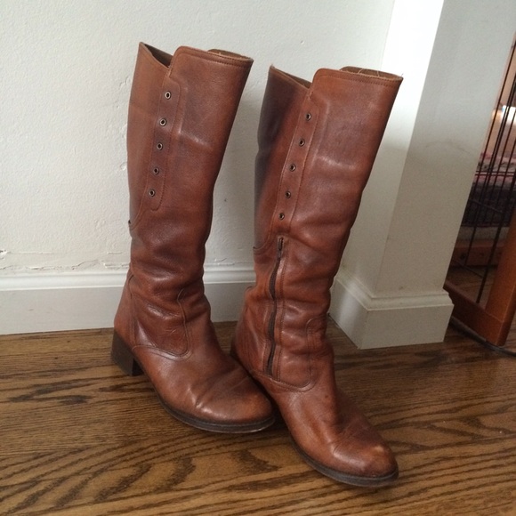 Steve Madden riding boots in Cognac
