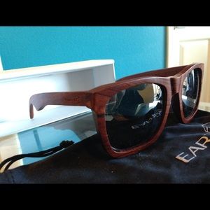 Brand new pair of Earth Sunglasses