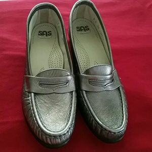 Loafers, silvery  shoes 8 slim norrow