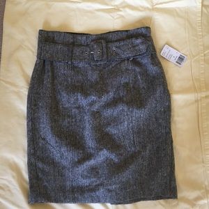 NWT Black/Cream Knee Length Skirt