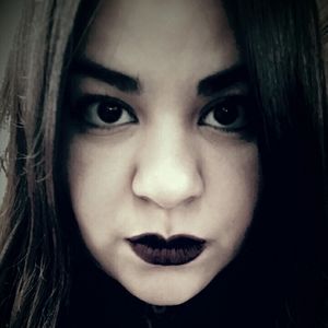 Meet your Posher, Isabella