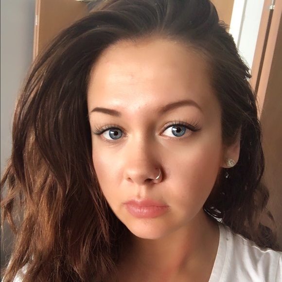 Meet Your Posher 😁 - Picture 1 of 1